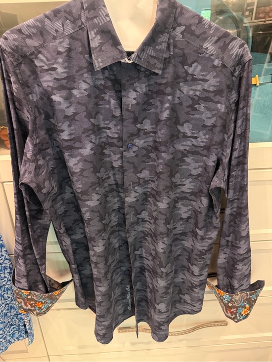 Robert Graham Other - Robert Graham Men's Navy Camo Button-Down Shirt